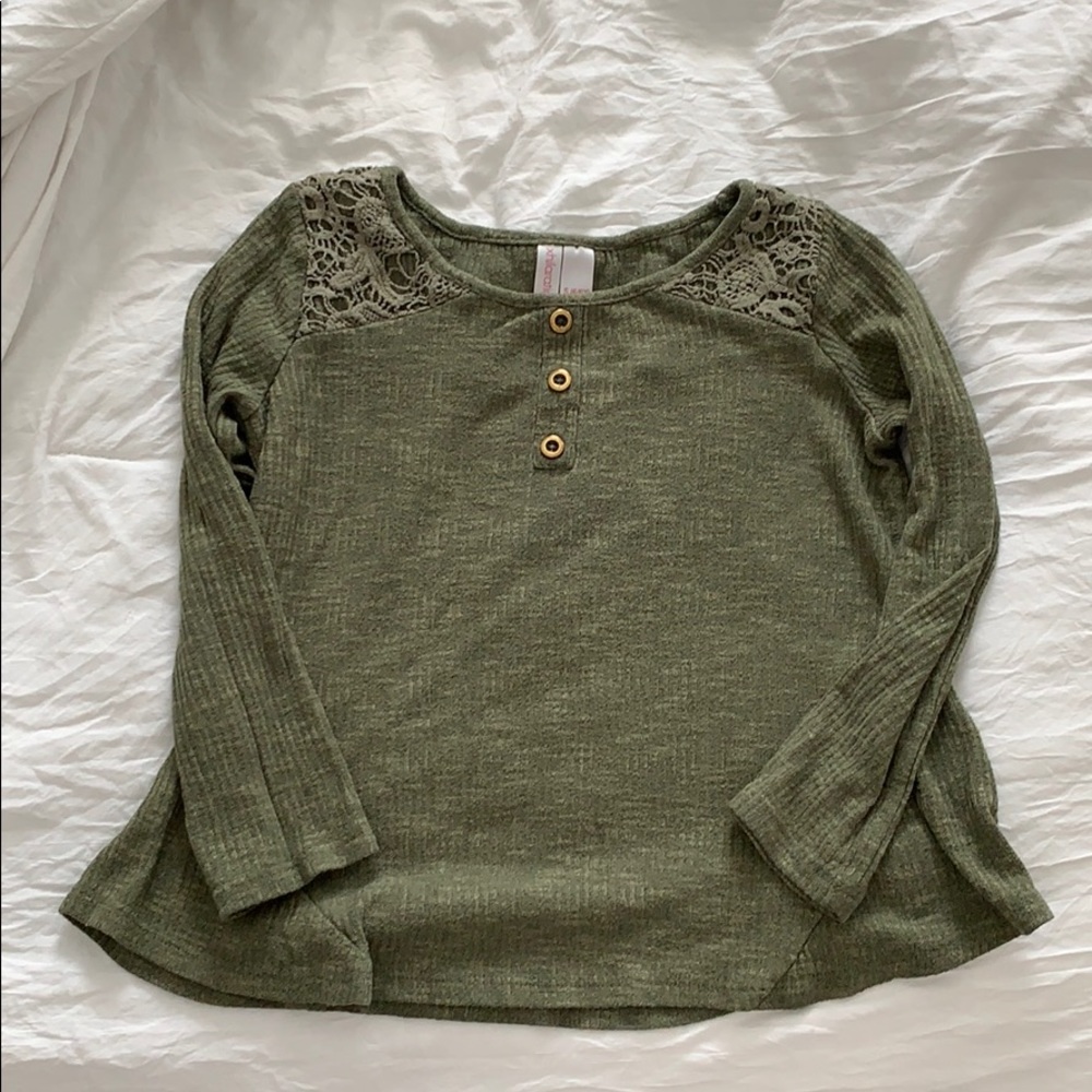 Kids lace shirt